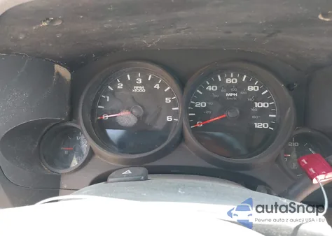 2011 Chevrolet Silverado 1500 Ls z USA, uszkodzony, nr VIN 1GCRKREA6BZ342042